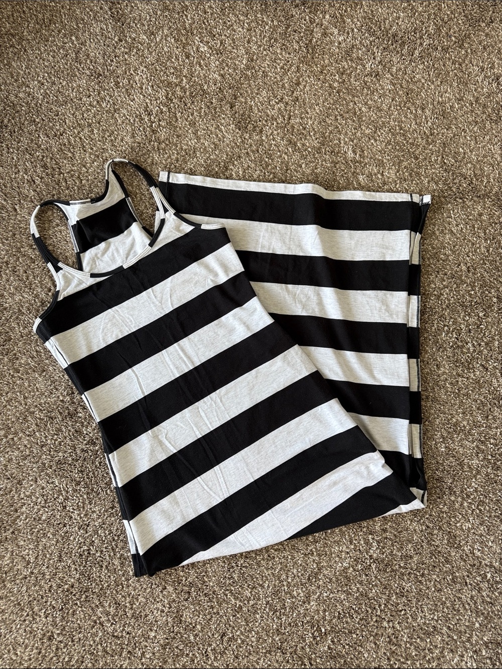 Lululemon dress